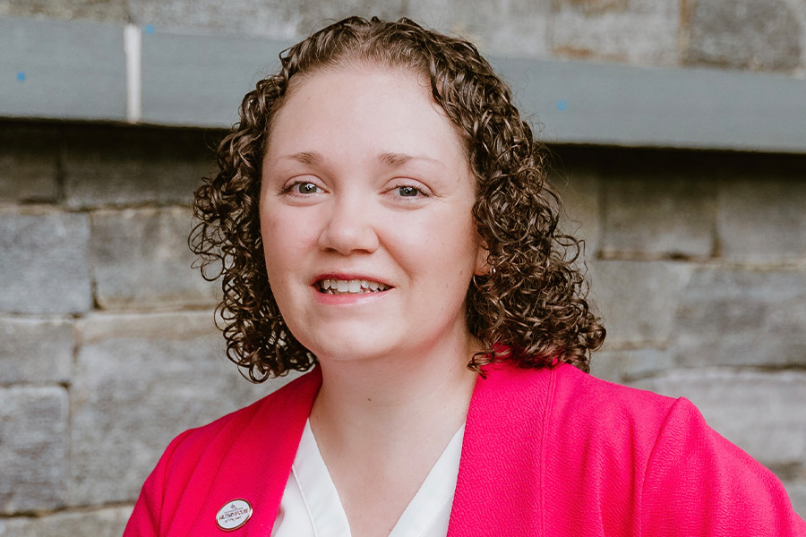 Julie Eshelman